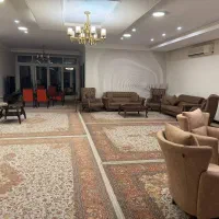 نیازمند یک زوج جهت سرایداری