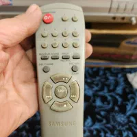 دستگاه دی وی دی سه دیسک|پخش‌کننده DVD و ویدیو|قم, انصار‌الحسین|دیوار