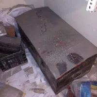 صندوق فلزی وچوب طرح قدیم|کلکسیون اشیاء عتیقه|قائمشهر, |دیوار