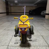 سه چرخه GTOYS سالم با دسته هدایت کننده