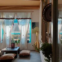 اتاق مستقل سوئیت همکف دسترسی به حیاط