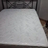 تخت دو نفره فرفورژه|تخت و سرویس خواب|تهران, دردشت|دیوار