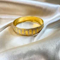 گردنبند لوکس و النگو ورساچ فقط ۲ و۳ درصد|جواهرات|تبریز, |دیوار