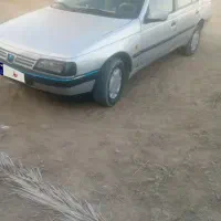 پژو نقره‌ای 405