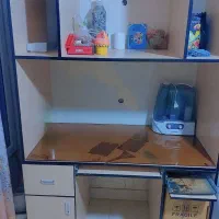 میز کامپیوتر ، کتابخانه