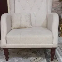 مبل راحتی تقریبا ۵ ماهه خریداری شده فاکتور موجوده|مبلمان خانگی و میز عسلی|نسیم‌شهر, |دیوار