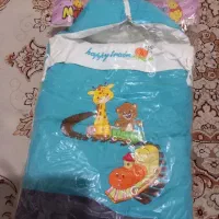 قنداق فرنگی در حد نو با تخفیف|اسباب و اثاث بچه|تهران, مینای شمالی (مخبر)|دیوار