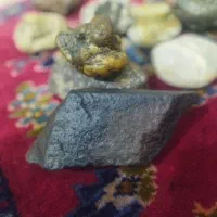 تعدادی سنگ|جواهرات|قم, باجک دو|دیوار