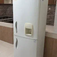 یخچال فریزر امرسان،بدون برفک سالم وتمیز