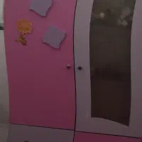 کمد صورتی پر جا و سالم اتاق کودک