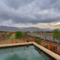 باغ و ویلا در محیطی امن و آرام فول امکانات مبله