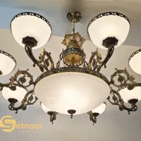 ۲عدد لوستر ۸شاخه بزرگ با۲دیوارکوب و۲حباب یدک