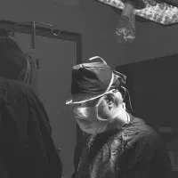 مرکز تخصصی جراحی زیبایی بدن و لاغری بدون بازگشت