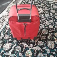 چمدان بزرگ و تمیز