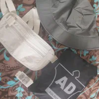 بارونی و کیف کمری و کلاه