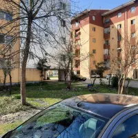 آپارتمان رشت فلکه گاز مسکن مهر تخلیه