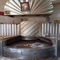 تنور گردان نانوایی|ماشین‌آلات صنعتی|رشت, پیرکلاچای|دیوار