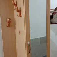 جا کفشی آینه دار و جا لباسی ۶ عدد دارد وجا ۱۲ کفش|جاکفشی، کمد، دراور|فردیس, شهرک شهید حسینی|دیوار