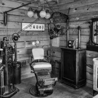 نیازمند دکتر دندان پزشک باپروانه محدوده کلیشاد