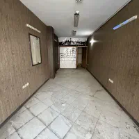 مغازه 28 متری، بر خیابان اصلی