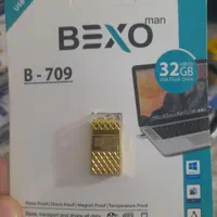 فلش ۳۲ گیگ  490 هزار گارانتی مادام|قطعات و لوازم جانبی رایانه|نورآباد, |دیوار