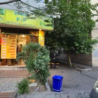 کارگر ساده ساندویچی ۵ عصر تا ۱۲ شب