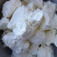 کره گوسفندی تلمی درجه یک کیلویی2200مشکی2500