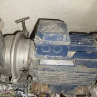 دینام صنعتی ۳ فاز موتوژن و پمپ کفکش سالم