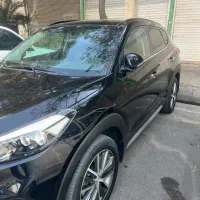 توسان ۲۰۱۷ دو دیفرانسیل وارداتی تک رادار|خودرو سواری و وانت|تهران, یاخجی آباد|دیوار