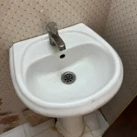 روشویی ایستاده به همراه شیر اهرمی|لوازم سرویس بهداشتی|مشهد, امیریه|دیوار