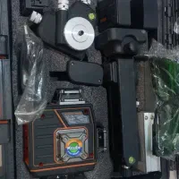 تراز لیزری و پمپ باد ۱۰لیتری|حراج|کلیبر, |دیوار