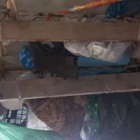 قفسه آهنی دارای دوپله دوعددتخته نراد روشه