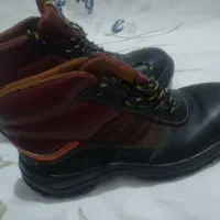کفش ایمنی سبک