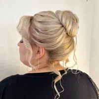 شینیونکار فردیس