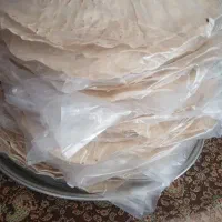 فروش نان محلی بسته ای