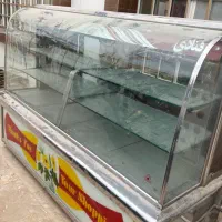 یخچال قنادی