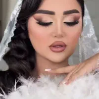 جذب مدل میکاپ