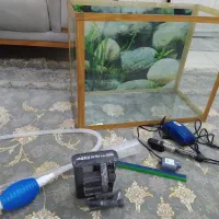 آکواریوم به همراه وسایل و ماهی رایگان