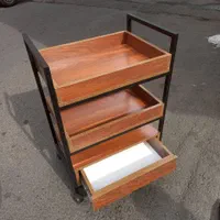 ترولی سه طبقه آرایشگاهی