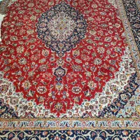 دو عدد فرش قدیمی سالم