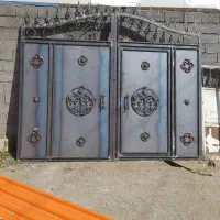 جوشکاری درب و پنجره و پله فلزی و شیروانی