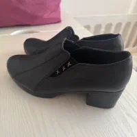 کفش سایز ۳۸-۳۹