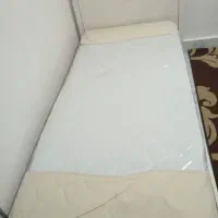 تخت یک نفره