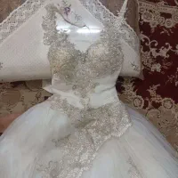 لباس عروس|لباس|اشکذر, |دیوار