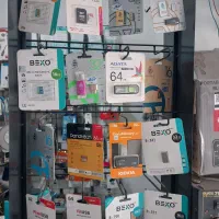 فلش  تک فروشی به قیمت عمده تعداد هم دارم|لوازم جانبی موبایل و تبلت|کرمانشاه, |دیوار