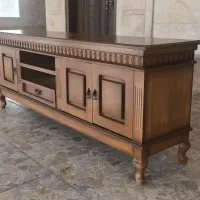 میز تلویزیون مدل کلاسیک