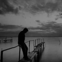 راهنمایی جهت رهایی از تنهایی و شاد بودن