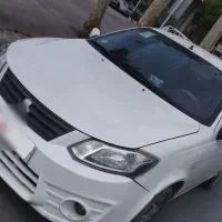 ساینا ماشین سالم و تمیز مدل۹۸سفید