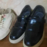 کفش و کتونی بسیار شیک و کاملا سالم|کیف، کفش، کمربند|اسلامشهر, شهرک لاله|دیوار