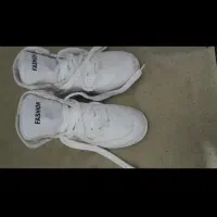 کتونی ساقدار نو|کیف، کفش، کمربند|دورود, |دیوار